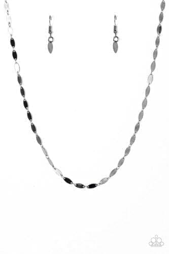 Make A Flash Black Necklace